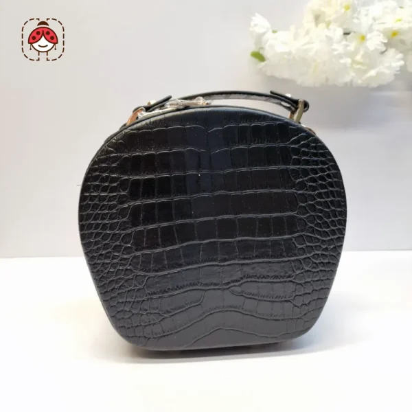 کیف مجلسی چرم مشکی نمای روبرو